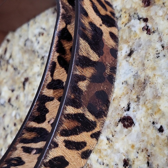 AE Cow Hide Leather Belt - Picture 3 of 8